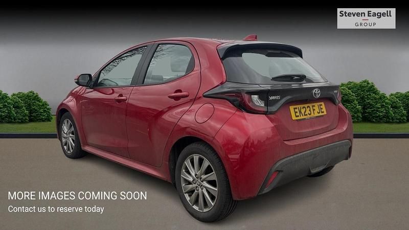 Used Toyota Yaris Hybrid 2023 Red Hatchback