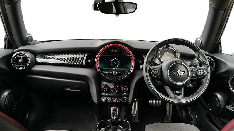 Begagnad Mini Cooper S Hatch 189 HK (139 kW) 2019 Silver Halvkombi