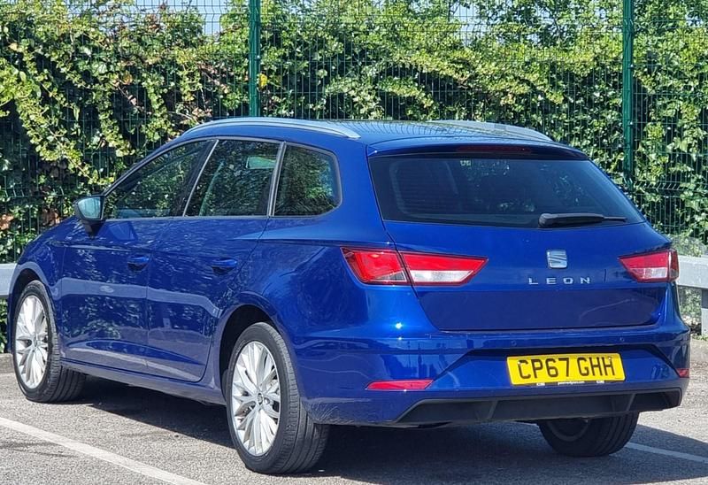 Used Seat Leon SE Dynamic 2017 Blue Estate