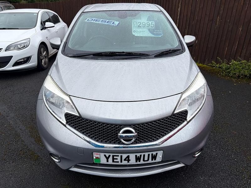 Used Nissan Note Tekna 90 HP (66 kW) 2014 Silver Hatchback