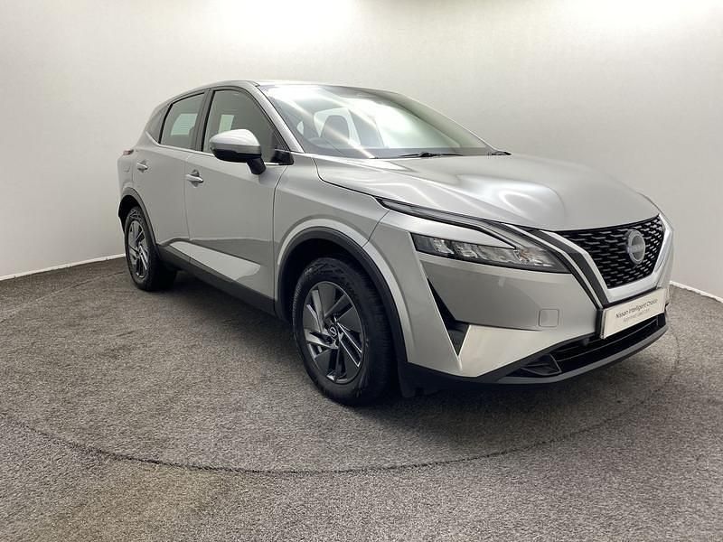 Blade silver Used 2022 Nissan Qashqai Acenta Premium SUV | £18,690 (Good price) - Image 1/4