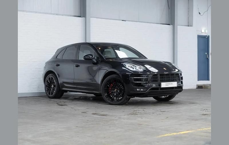 Black Used 2017 Porsche Macan Turbo SUV | £34,995 - Image 1/4