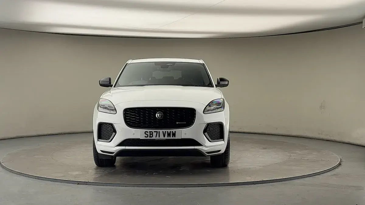 Used Jaguar E-Pace R-Dynamic 204 HP (150 kW) 2022 Fuji white SUV