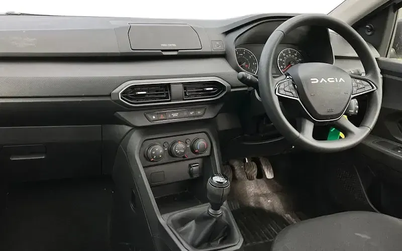 Used Dacia Jogger Essentiel 110 HP (80 kW) 2025 MPV