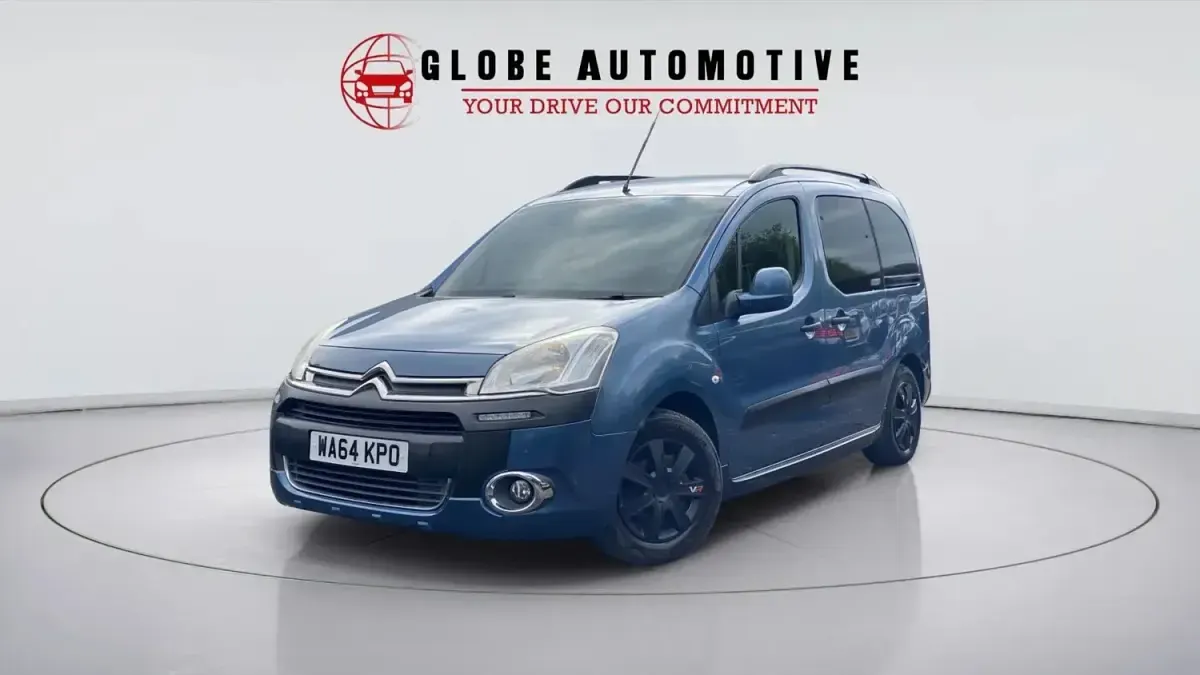 Usado Citroën Berlingo XTR 90 HP (66 kW) 2015 Azul Monovolume