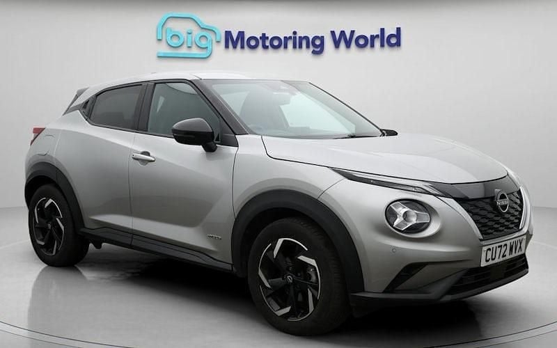 Used Nissan Juke N-Connecta 143 HP (105 kW) 2023 Silver SUV