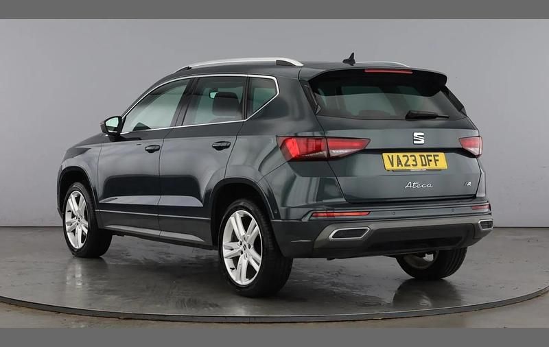 Used Seat Ateca FR 147 HP (108 kW) 2023 Green SUV