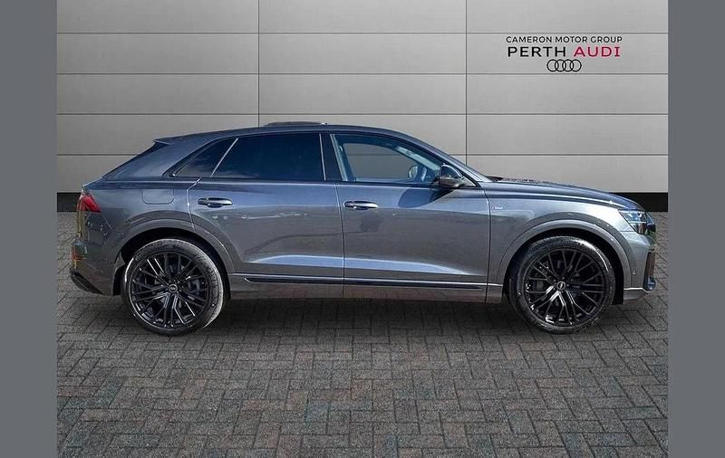 Used Audi Q8 Black Edition 281 HP (206 kW) 2025 Grey SUV