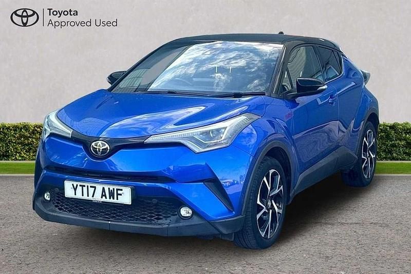 Used Toyota C-HR 116 HP (85 kW) 2017 Nebula blue bitone SUV