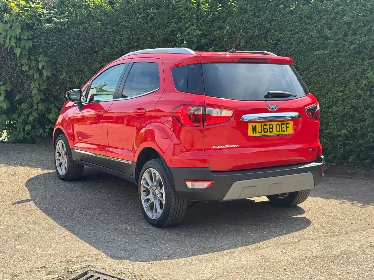 Used Ford Ecosport Titanium 125 HP (91 kW) 2018 Red SUV
