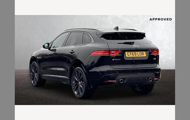Used Jaguar F-Pace 300 HP (220 kW) 2019 Black SUV