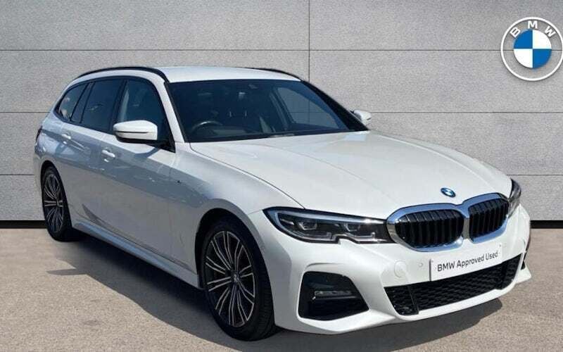 White Used 2021 BMW 320 M Sport Estate | £25,759 (Fair price) - Image 1/4
