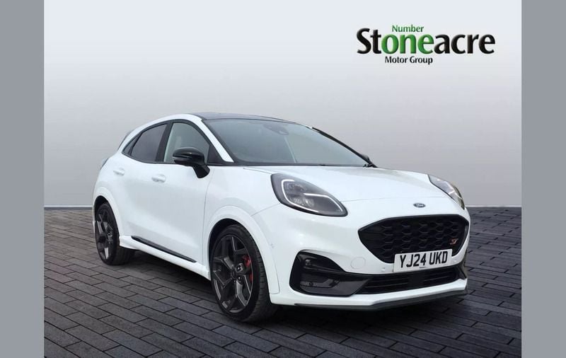 White Used 2024 Ford Puma ST SUV | £23,943 (Fair price) - Image 1/4