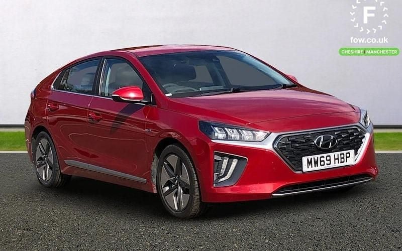 Red Used 2019 Hyundai Ioniq Edition Hatchback | £14,399 (Fair price) - Image 1/4