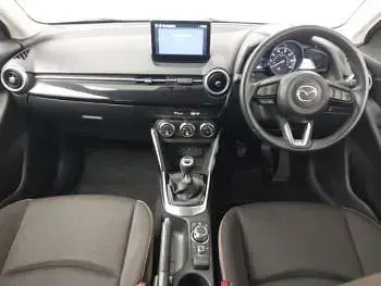 Used Mazda 2 75 HP (55 kW) 2022 Blue Hatchback