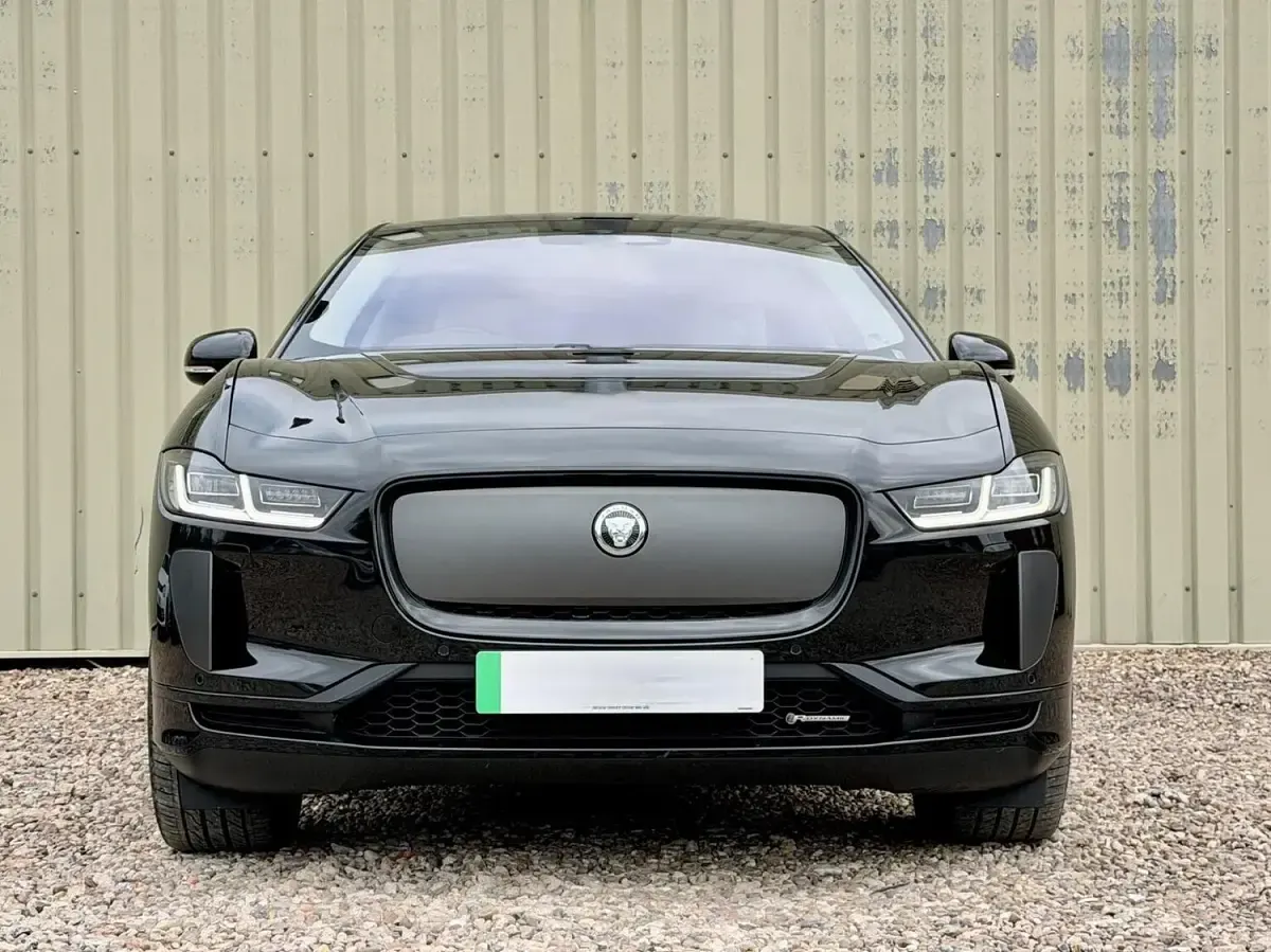 Used Jaguar I-Pace R-Dynamic 294 kW (400 HP) 2023 Black SUV