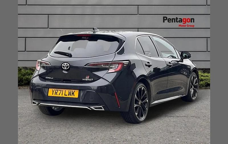 Used Toyota Corolla Sport 180 HP (132 kW) 2021 Black Hatchback