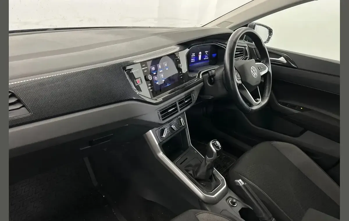 Used VW Polo Life 95 HP (69 kW) 2023 Grey Hatchback