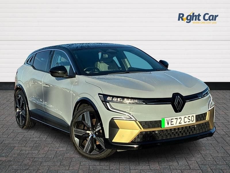 Grey/black Used 2022 Renault Megane E-Tech Hatchback | £16,299 (Fair price) - Image 1/4