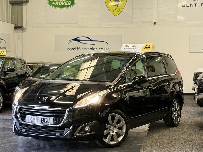 Used Peugeot 5008 Allure 120 HP (88 kW) 2016 Black MPV