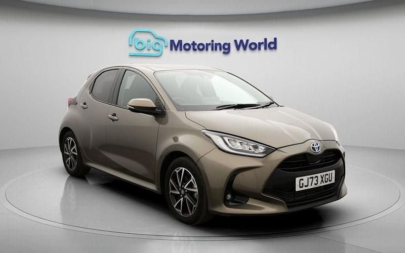 Used Toyota Yaris Hybrid Design 116 HP (85 kW) 2026 Hatchback