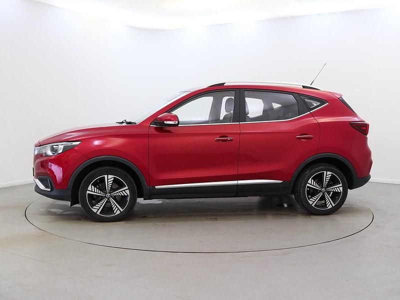 Used MG ZS Exclusive 105 kW (143 HP) 2021 Red SUV
