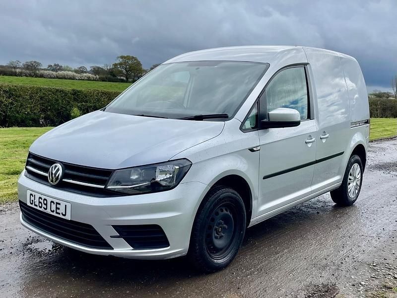 Used VW Caddy Trendline 102 HP (75 kW) 2019 Silver MPV