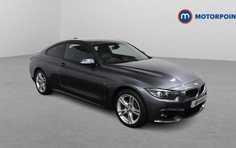 Usado BMW 420 M Sport 190 HP (139 kW) 2020 Coupé