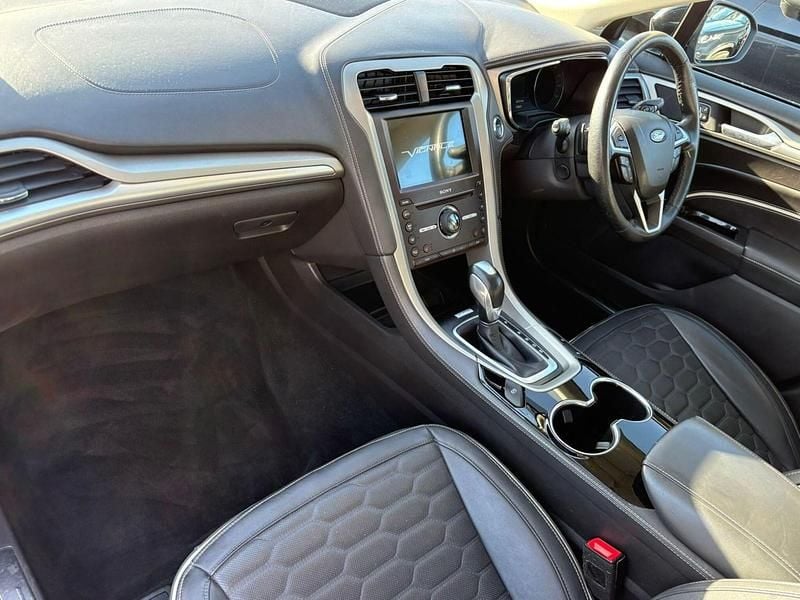 Used Ford Mondeo Vignale 180 HP (132 kW) 2017 Black Hatchback