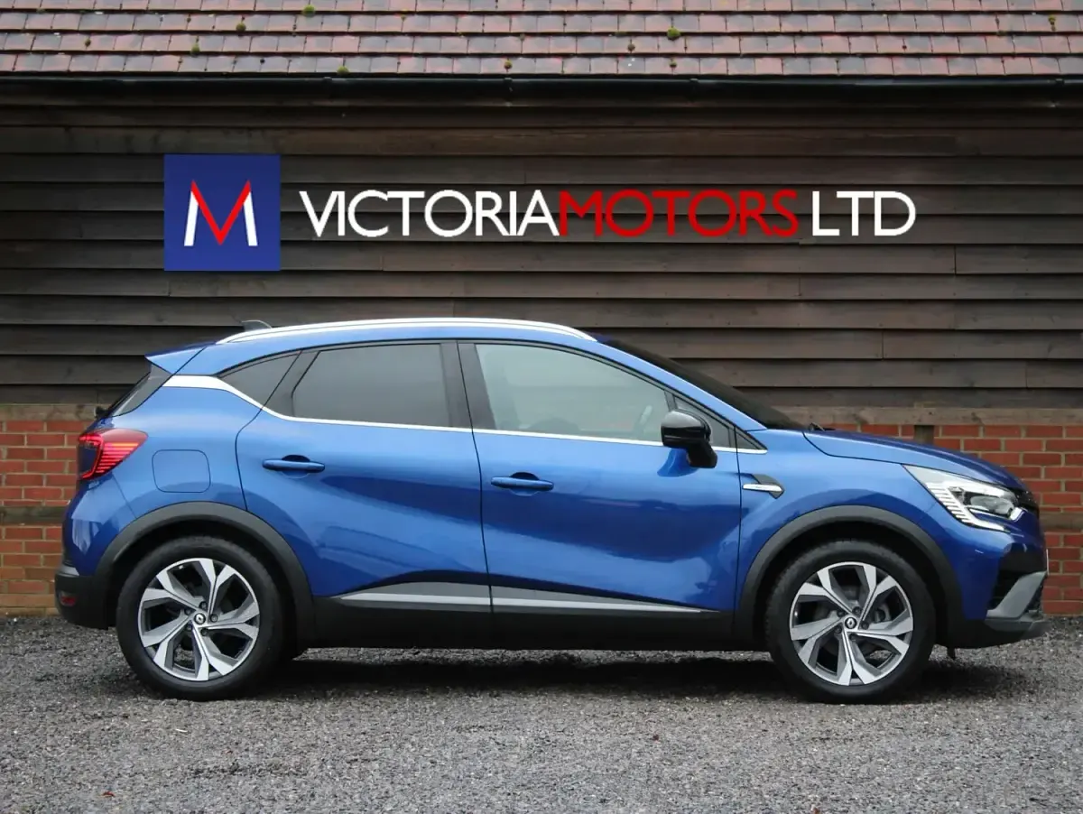 Used Renault Captur RS Line 143 HP (105 kW) 2022 Blue SUV