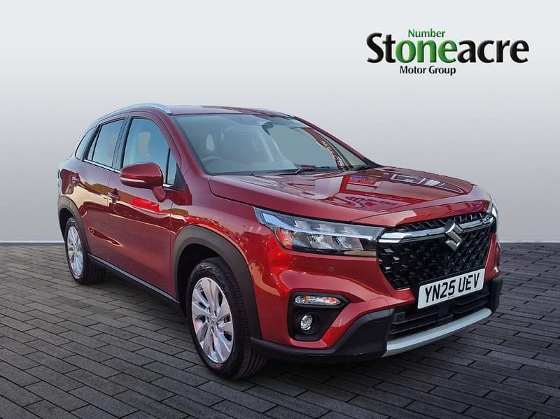 Used Suzuki SX4 115 HP (84 kW) 2025 Red Hatchback