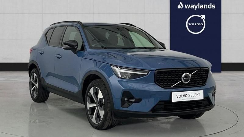 Blue Used 2024 Volvo XC40 Plus SUV | £32,791 (A bit pricey) - Image 1/4