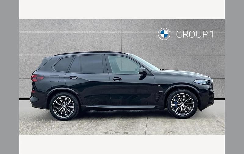 Usado BMW X5 M Sport 490 HP (360 kW) 2025 Preto SUV