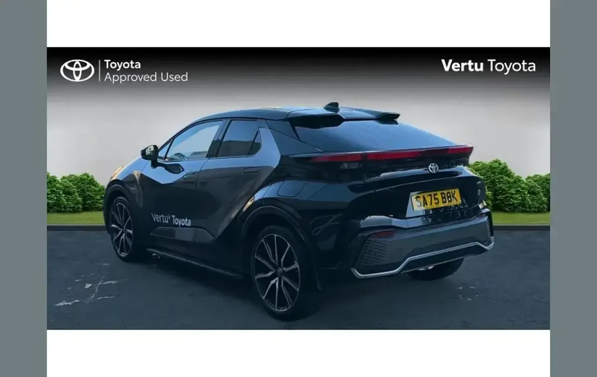 Used Toyota C-HR Sport 197 HP (144 kW) 2025 Grey SUV