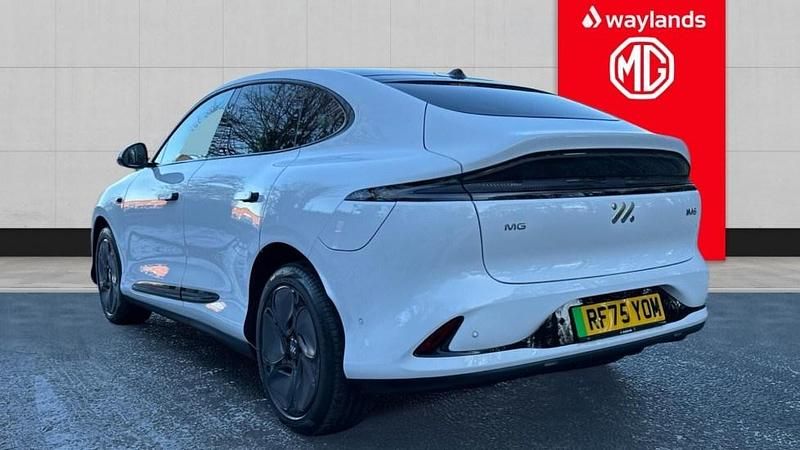 New MG IM6 300 kW (408 HP) 2025 SUV