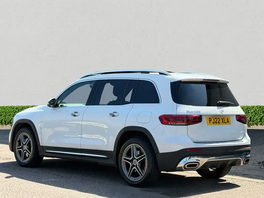 Used Mercedes GLB200 AMG line 163 HP (119 kW) 2022 White SUV