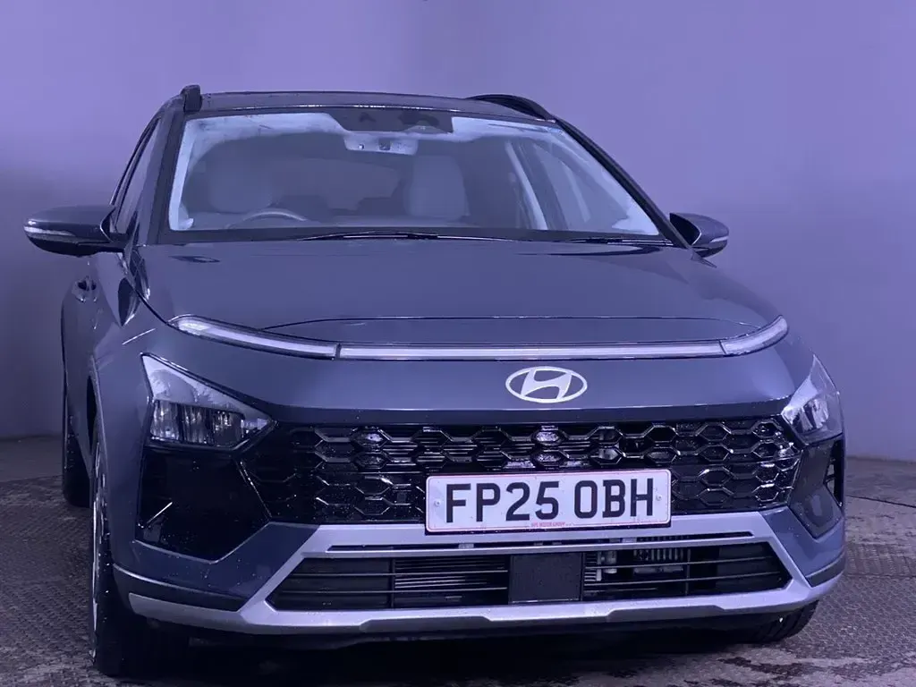 Używany Hyundai Bayon Ultimate 100 KM (73 kW) 2025 Szary SUV