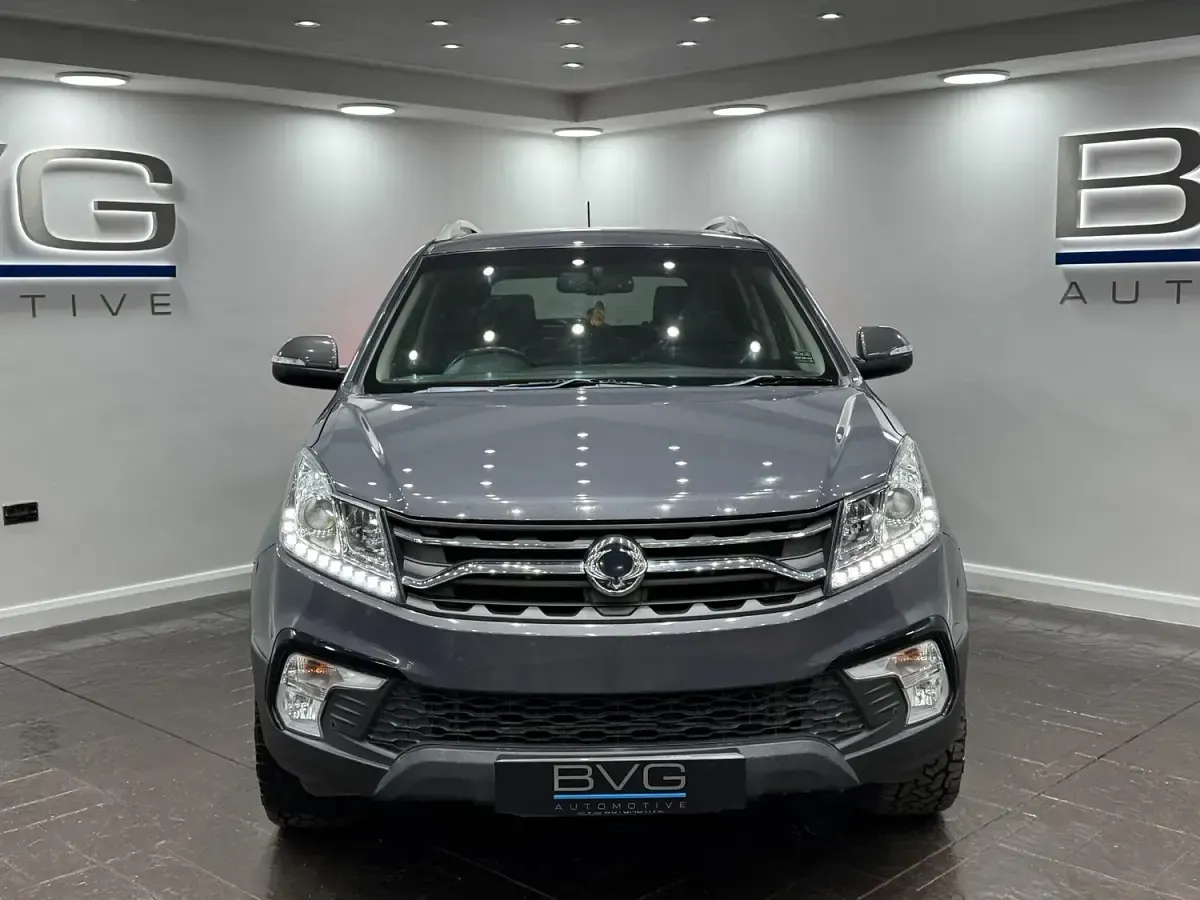 Used SsangYong Korando 178 HP (130 kW) 2020 Grey Estate