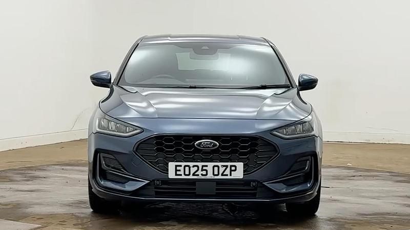 Blue Used 2025 Ford Focus ST-Line X Hatchback | £20,485 (Fair price) - Image 1/4