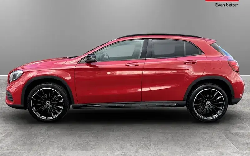 Used Mercedes GLA250 AMG Line Premium Plus 211 HP (155 kW) 2019 SUV