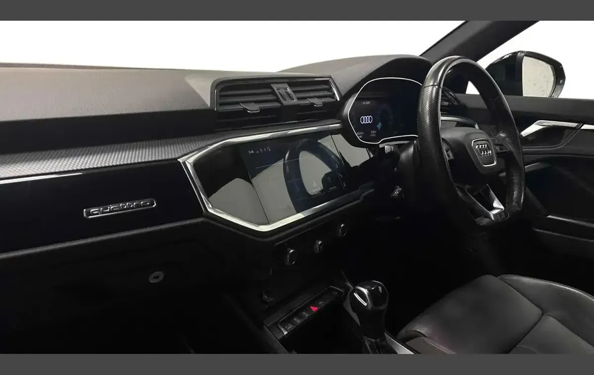 Used Audi Q3 Black Edition 187 HP (137 kW) 2021 Blue SUV