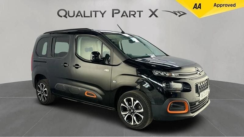 Black Used 2024 Citroën Berlingo XTR MPV | £18,700 (Super price) - Image 1/4