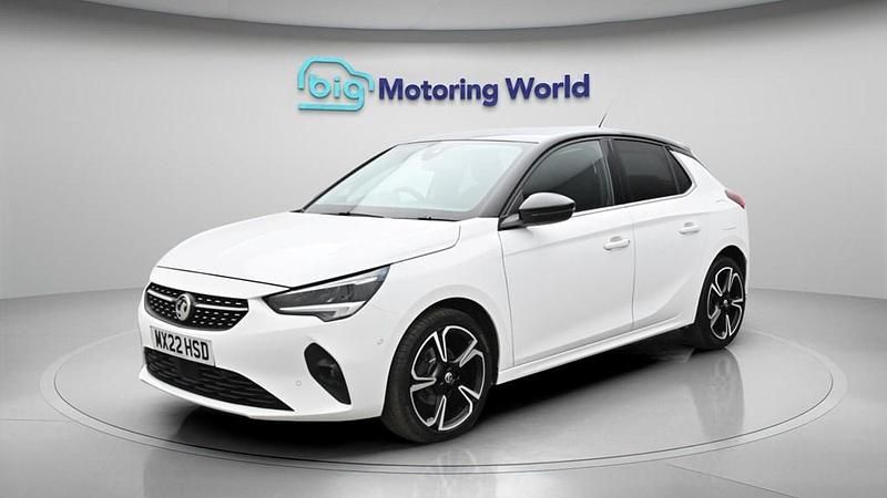 Used Vauxhall Corsa Edition 75 HP (55 kW) 2022 White Hatchback
