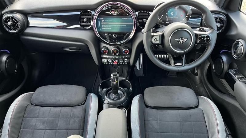 Used Mini Cooper S Hatch 176 HP (129 kW) 2024 Red Hatchback