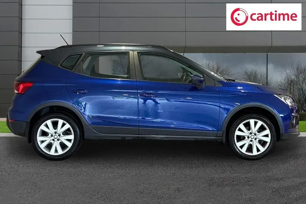 Used Seat Arona SE Technology 95 HP (69 kW) 2019 Blue SUV