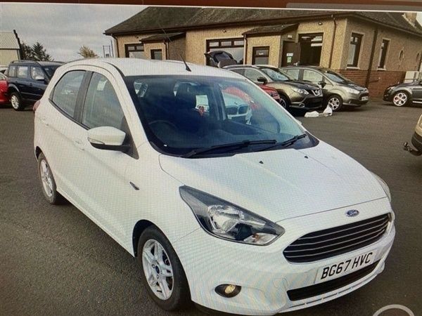 White Used 2017 Ford Ka Zetec Hatchback | £6,990 (Fair price) - Image 1/1