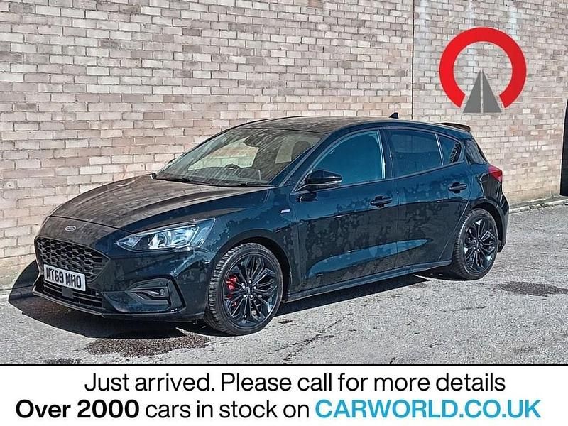 Used Ford Focus ST-Line X 182 HP (133 kW) 2019 Black Hatchback