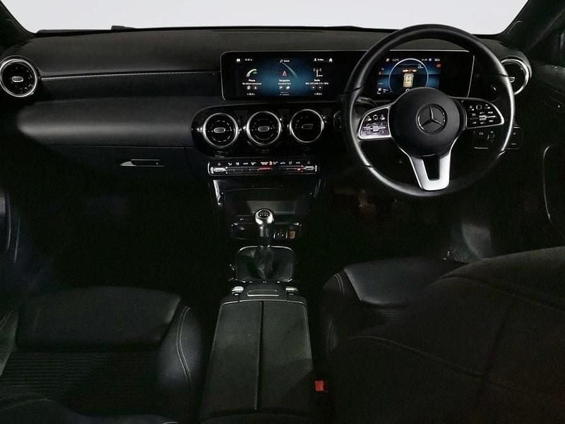 Used Mercedes A180 Executive 136 HP (100 kW) 2018 Silver Hatchback