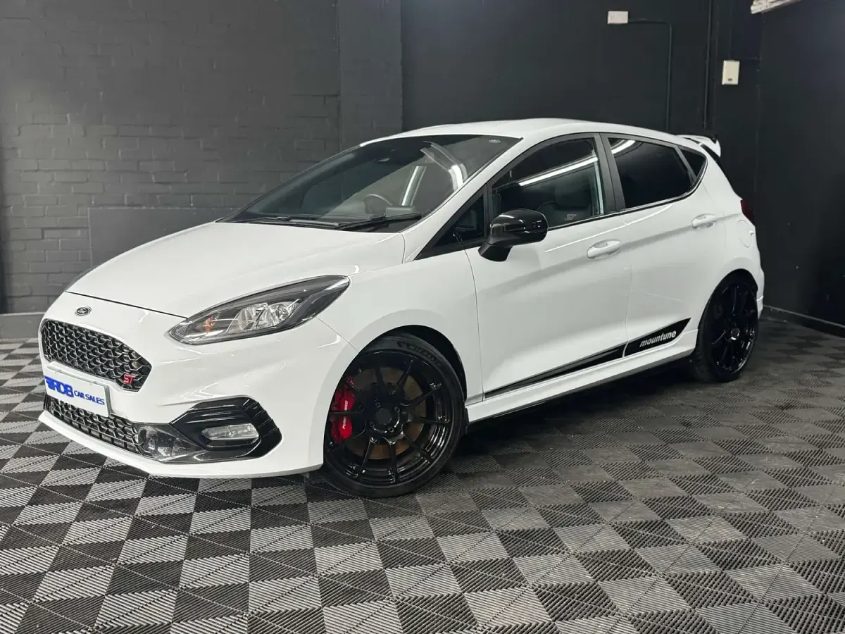 Used Ford Fiesta ST 200 HP (147 kW) 2020 White Hatchback