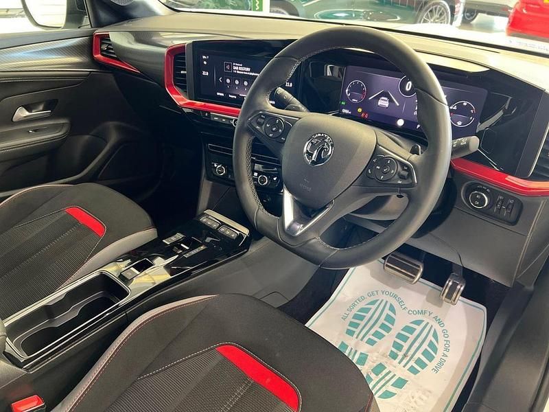 Used Vauxhall Mokka GS Line 128 HP (94 kW) 2023 White SUV